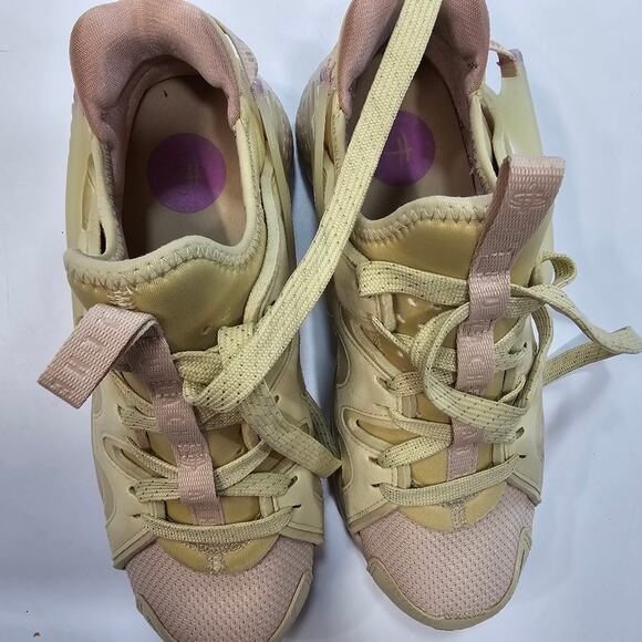 Nike Air Huarache Craft Sneaker in Sanddrift, Team Gold, Pink Oxford, & Earth - Picture 4 of 9